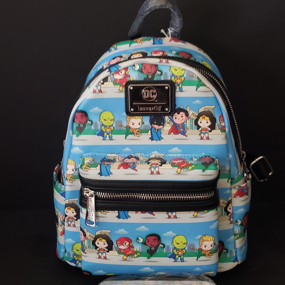 NWT Loungefly DC superhero chibi lineup and wallet